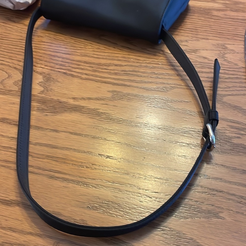 Evan Picone, Small Black Shoulder Bag, NWOT - Picture 6 of 6